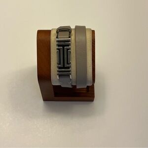 Tory Burch Fitbit Band (Rare design, genuine‎ Tory Burch, MSRP of 150$)